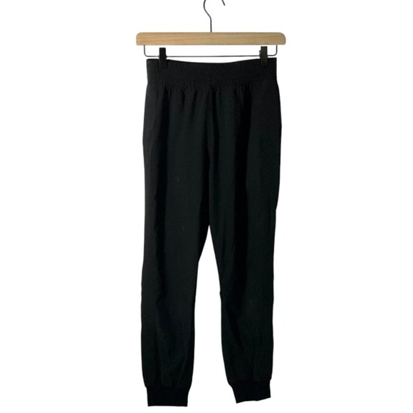 Lululemon Wandererer Cropped Jogger Pants - Picture 3 of 4